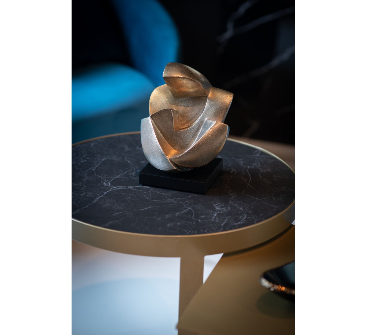 Скульптура UNCONDITIONAL LOVE Gardeco, стоимость 492 500 руб.  Фотография 2